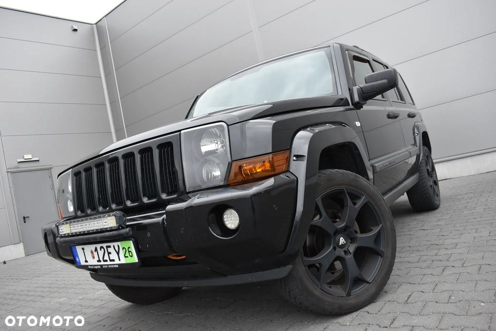 Jeep Commander - 25