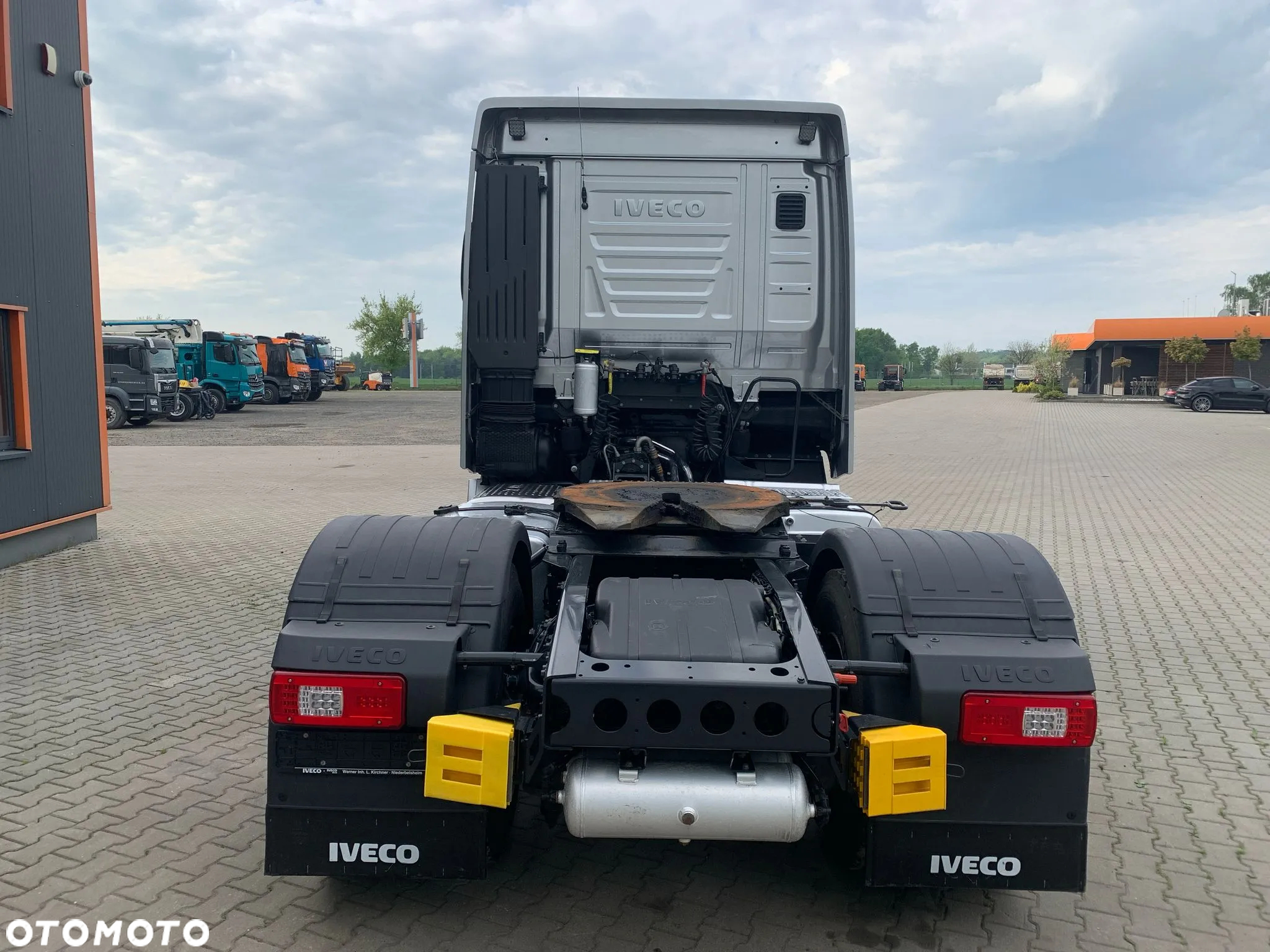 Iveco S-WAY 4x4H EURO6 - 11