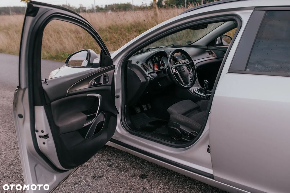 Opel Insignia 2.0 CDTI - 17