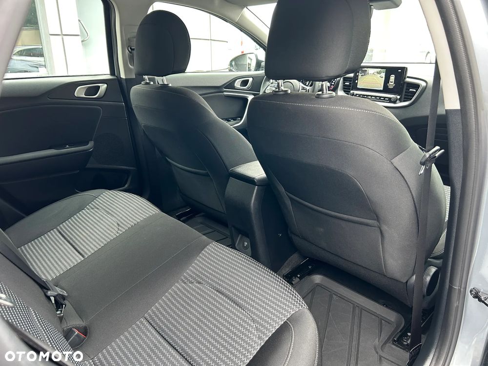 Kia Ceed 1.5 T-GDI S - 16