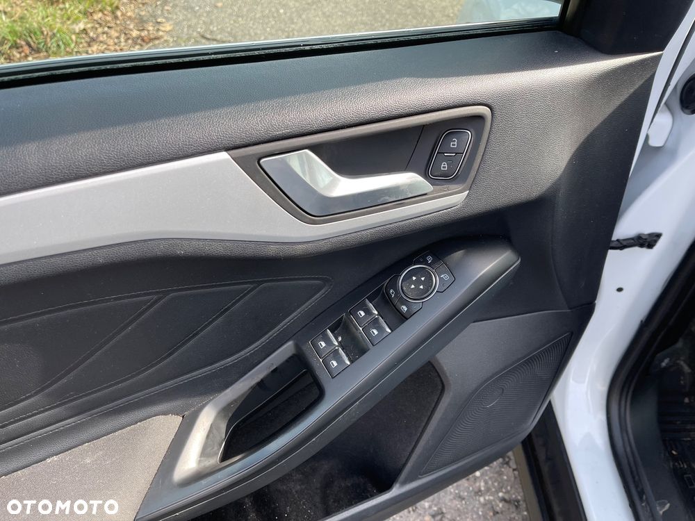 Ford Focus 1.5 EcoBlue Active - 17