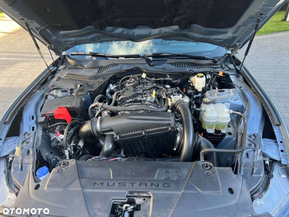 Ford Mustang 2.3 Eco Boost - 25