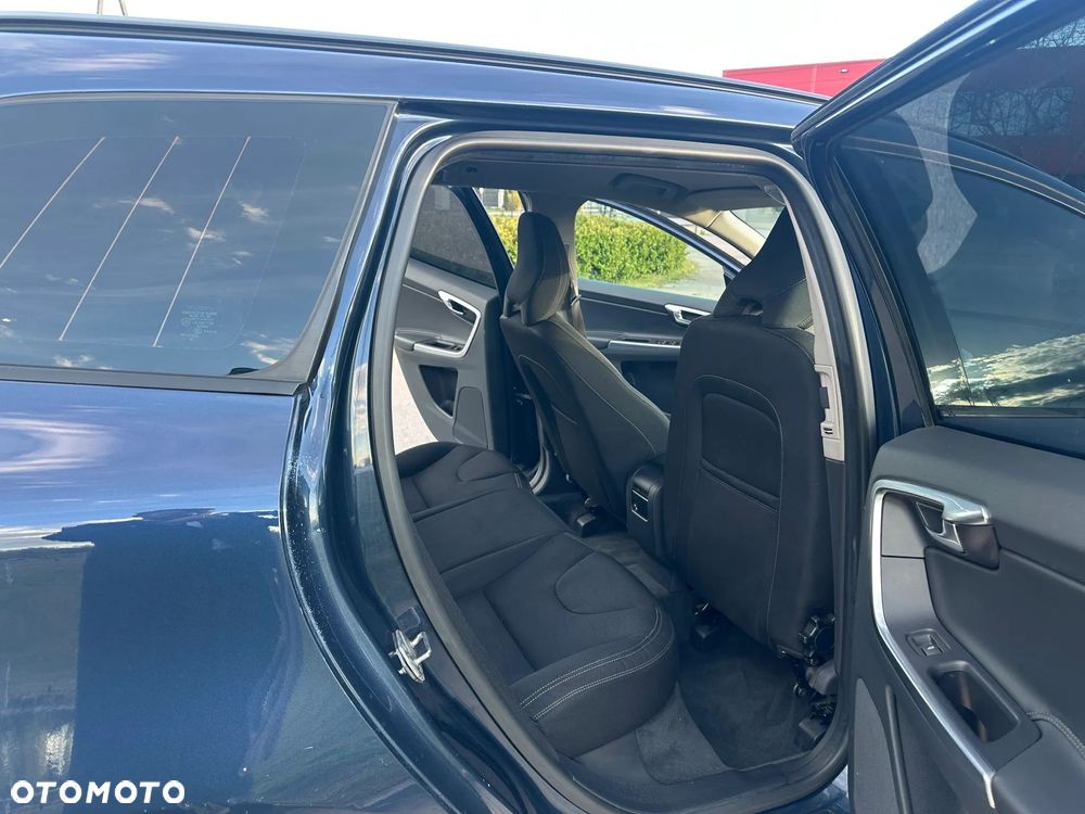 Volvo XC 60 D4 Drive-E Kinetic - 6