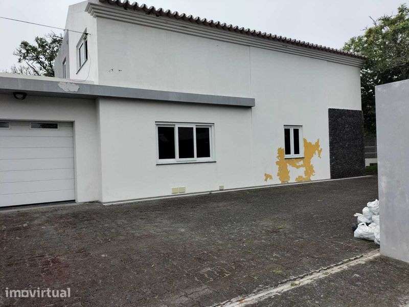 Moradia T4 em envolvente de quinta - Grande imagem: 2/12