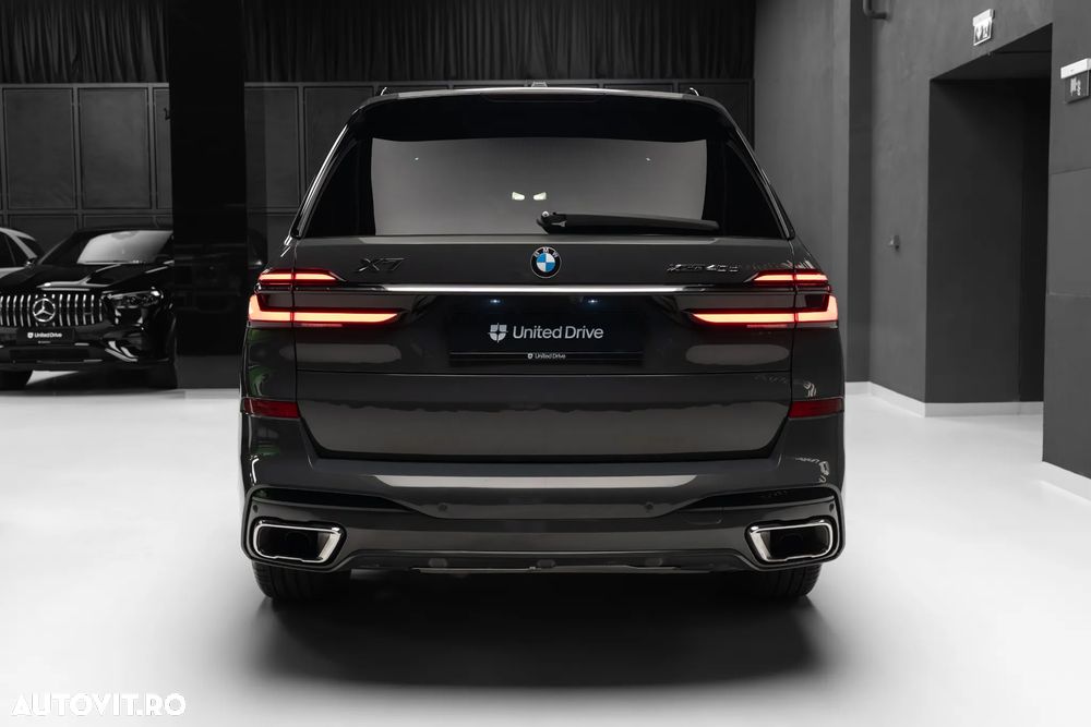 BMW X7 xDrive40d - 36