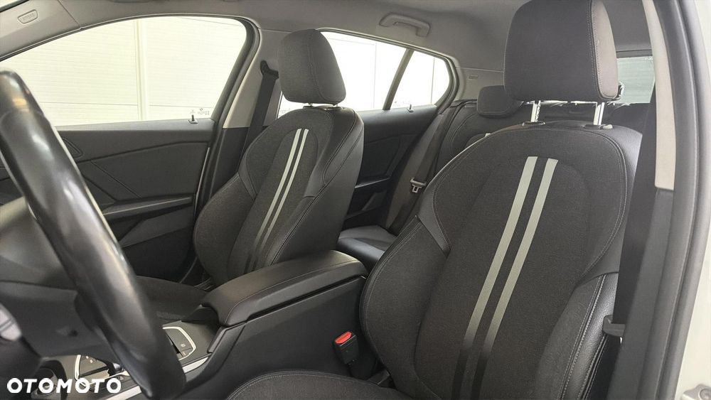 BMW Seria 1 118i Advantage - 12