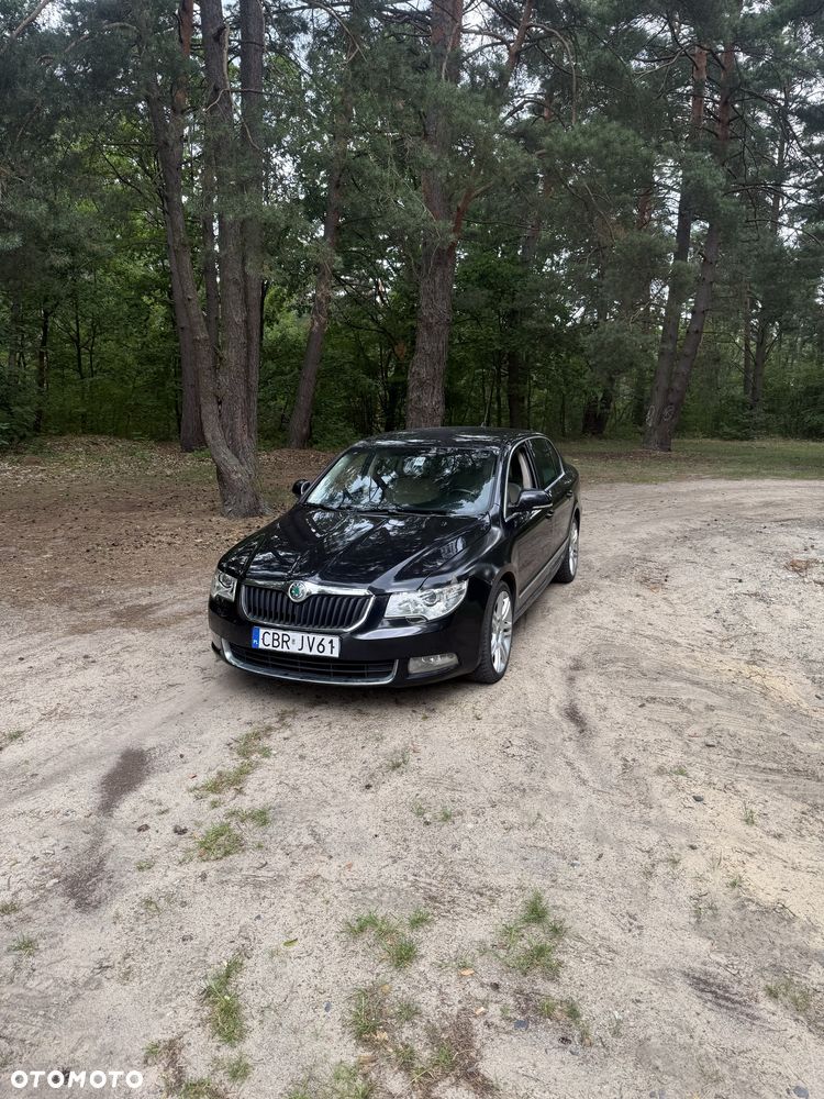 Skoda Superb - 1