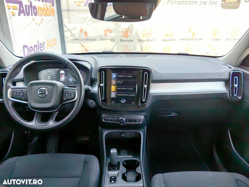 Volvo XC 40 T2 AT8 Momentum - 5
