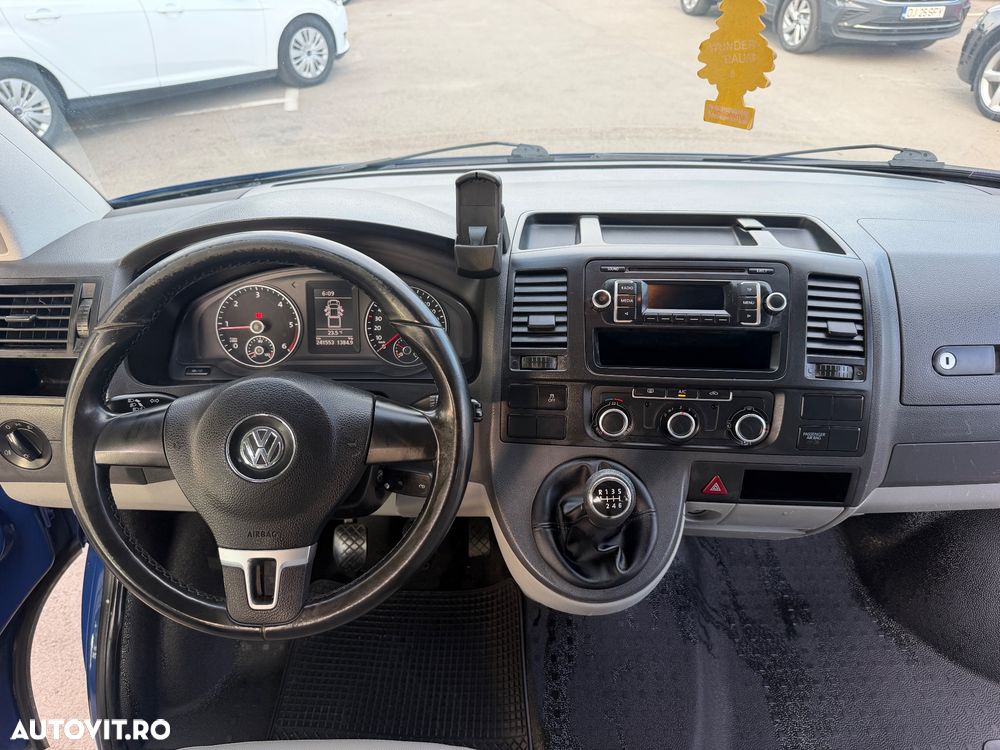 Volkswagen Transporter - 12