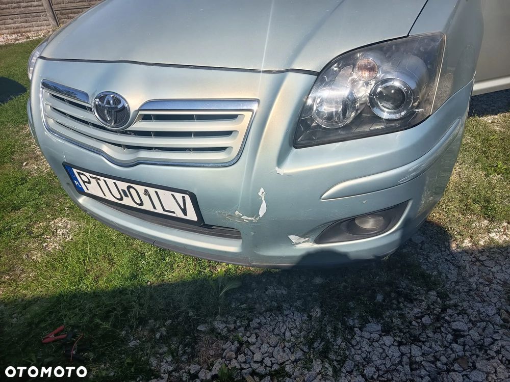 Toyota Avensis 2.0 D-4D Sol - 6