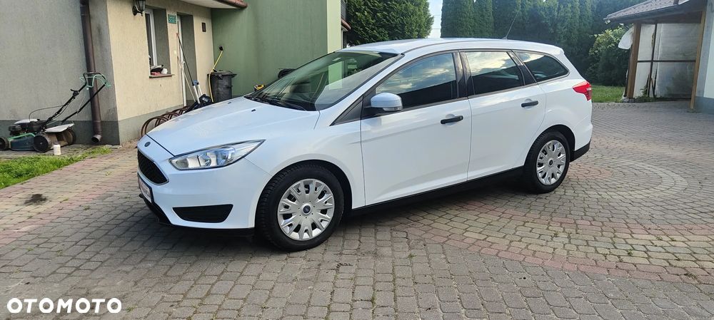 Ford Focus 1.6 TDCi Ambiente - 14