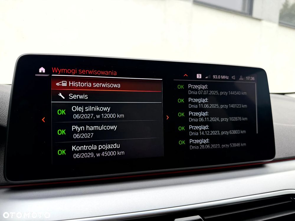 BMW Seria 5 520i - 11