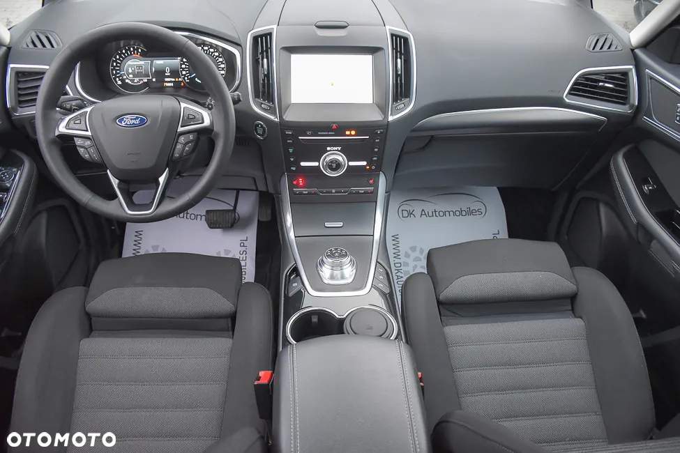 Ford S-Max 2.0 EcoBlue Titanium - 17