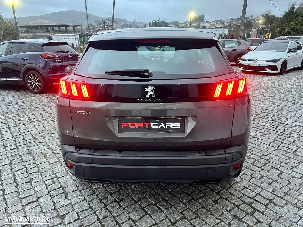 Peugeot 3008 1.2 PureTech Active - 10