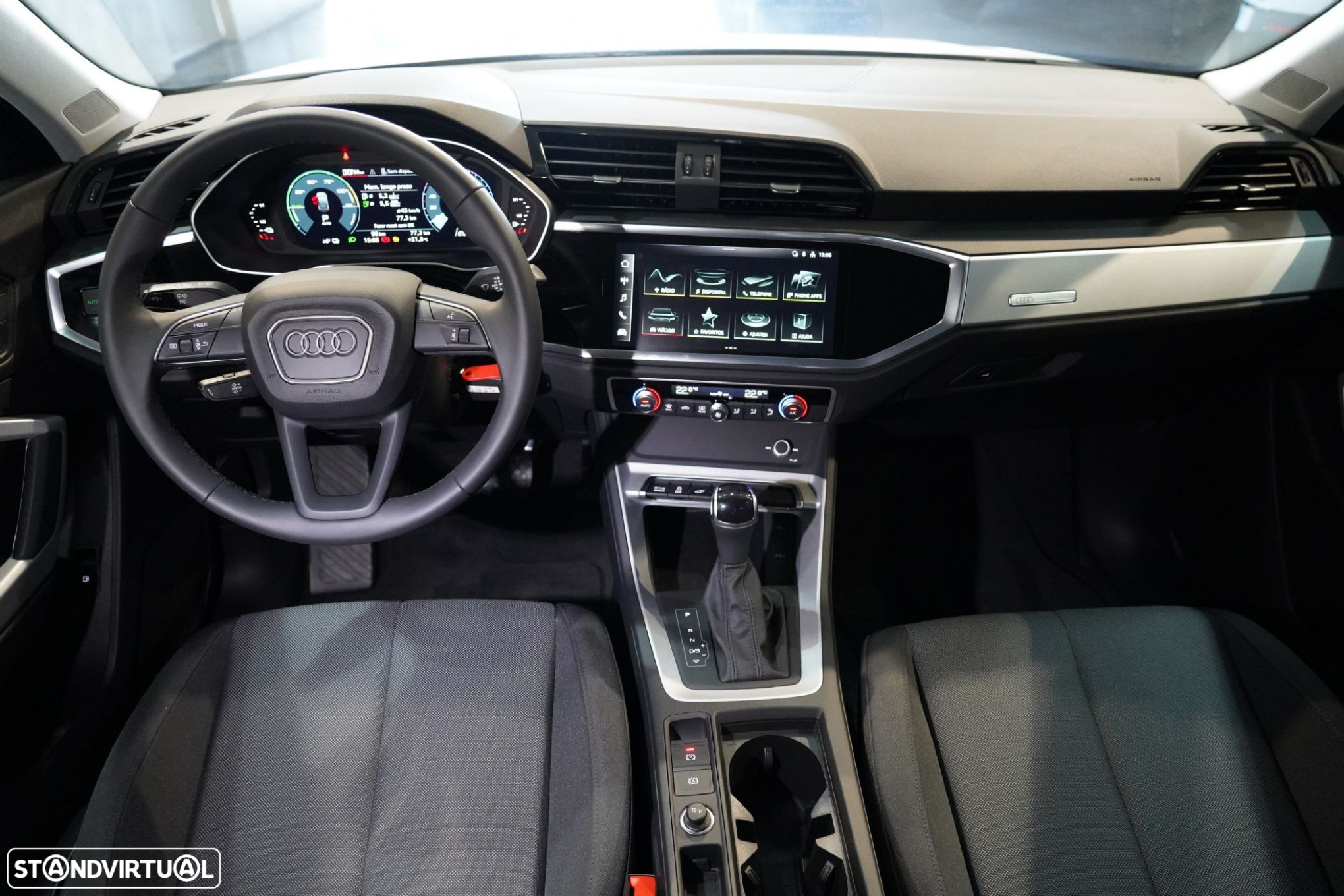 Audi Q3 Sportback 45 TFSIe S tronic - 10