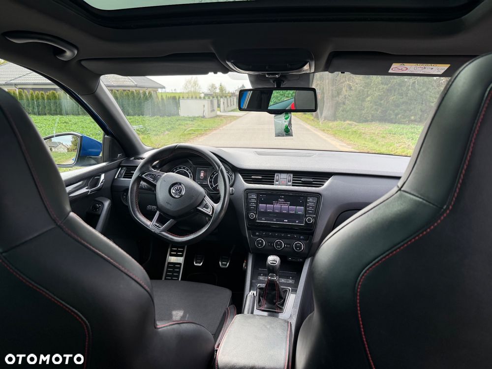 Skoda Octavia 2.0 TDI (Green tec) RS - 19