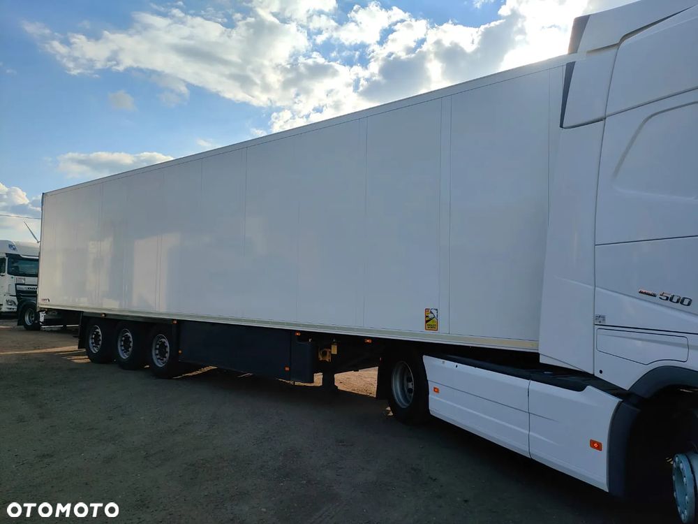Schmitz Cargobull SKO24/L - 4