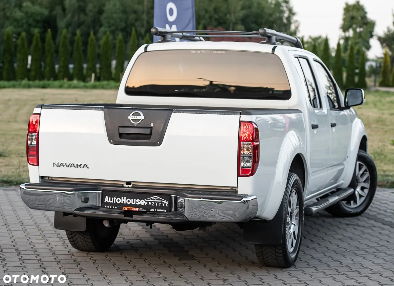 Nissan Navara 3.0 D V6 - 14