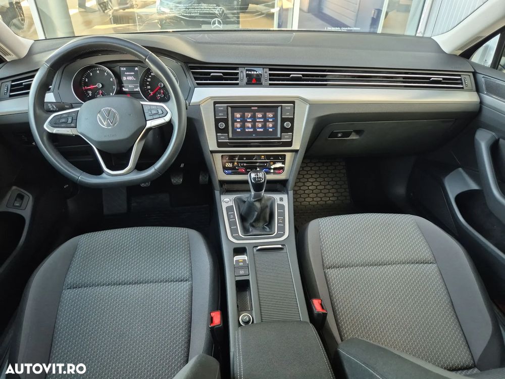 Volkswagen Passat 1.5 TSI ACT Advance - 20