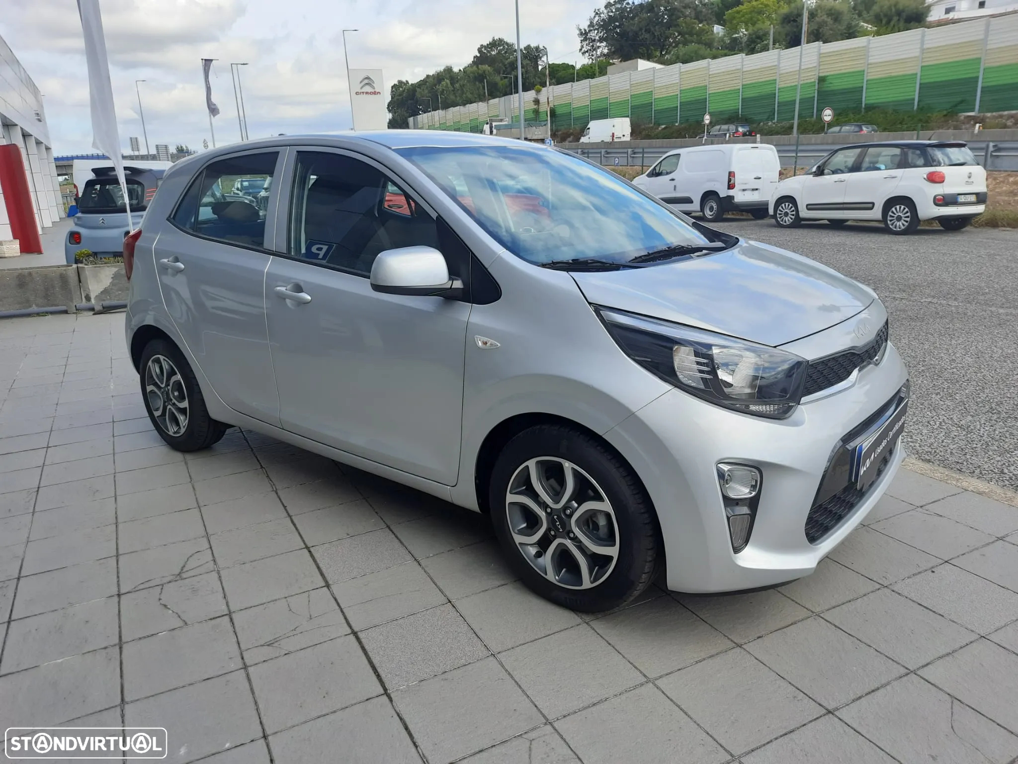 Kia Picanto 1.0 CVVT Urban - 9