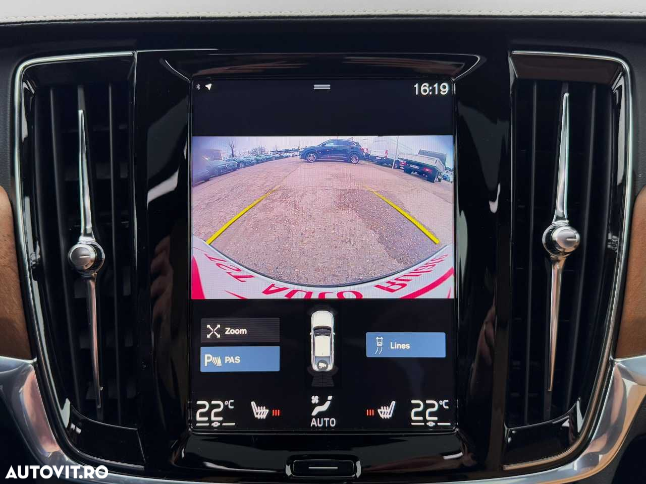 Volvo S90 D4 Inscription - 29