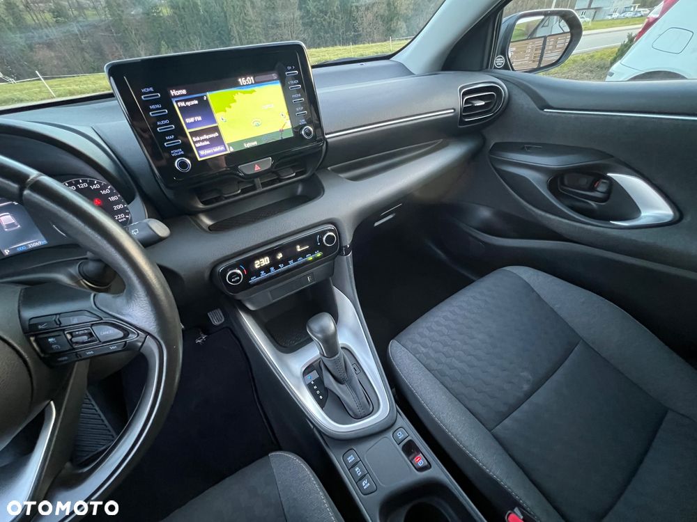 Toyota Yaris 1.5 VVT-i Elegant - 20