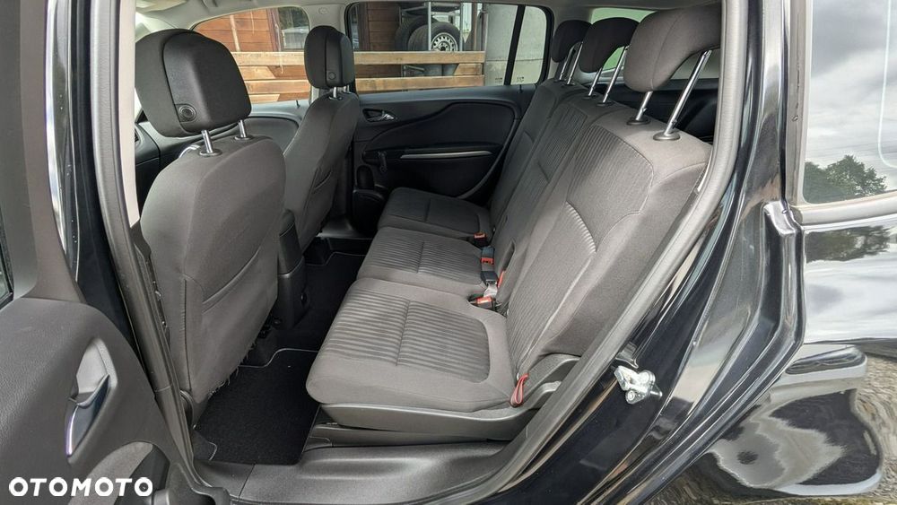 Opel Zafira - 15