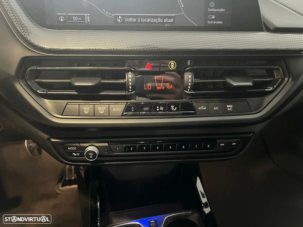 BMW 116 d Pack M - 11