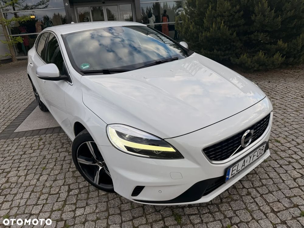 Volvo V40 D2 Linje You - 34