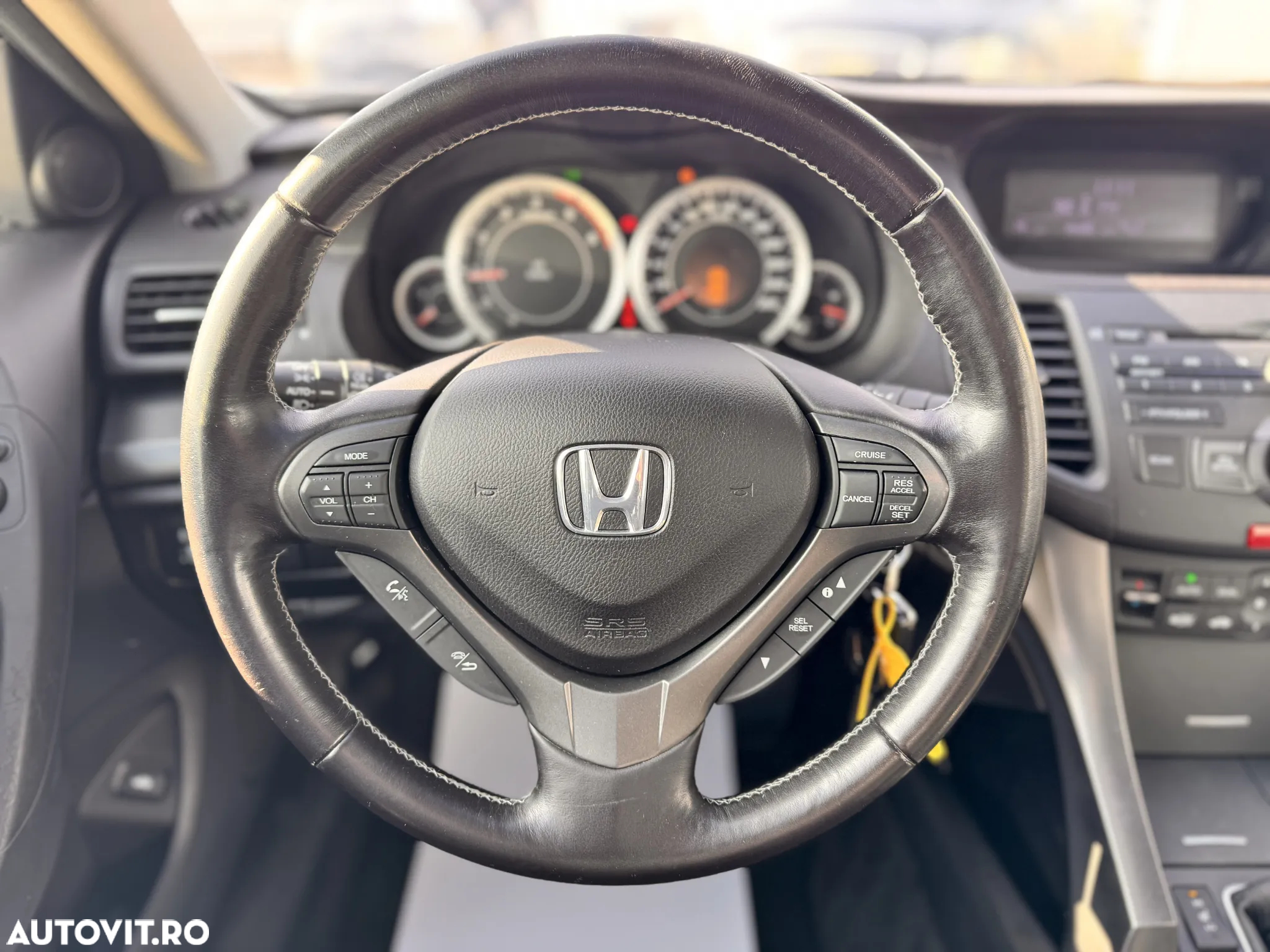Honda Accord 2.2 i-DTEC Elegance - 25