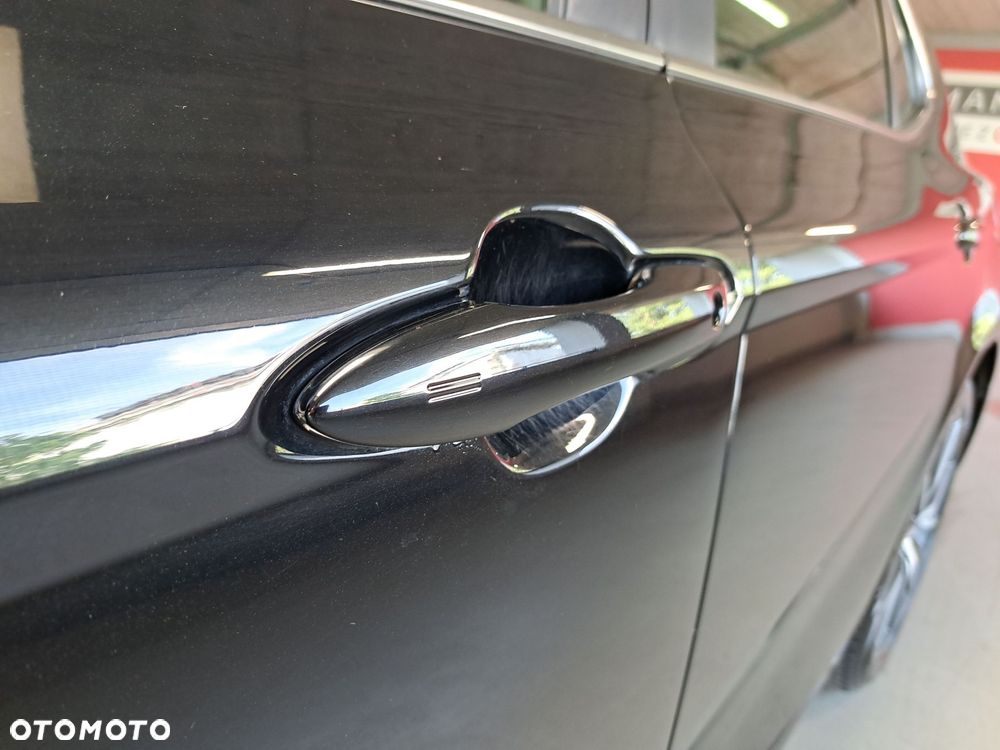 Toyota Camry 2.5 Hybrid Prestige CVT - 37