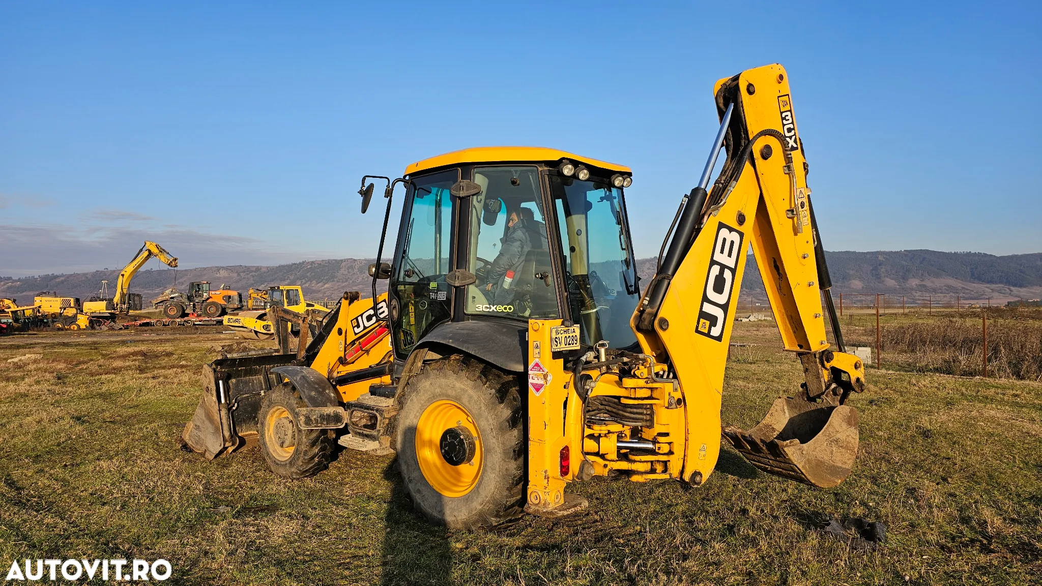 JCB 3CX Buldoexcavator - 4