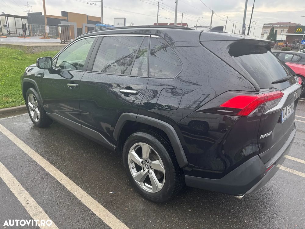 Toyota RAV4 - 3