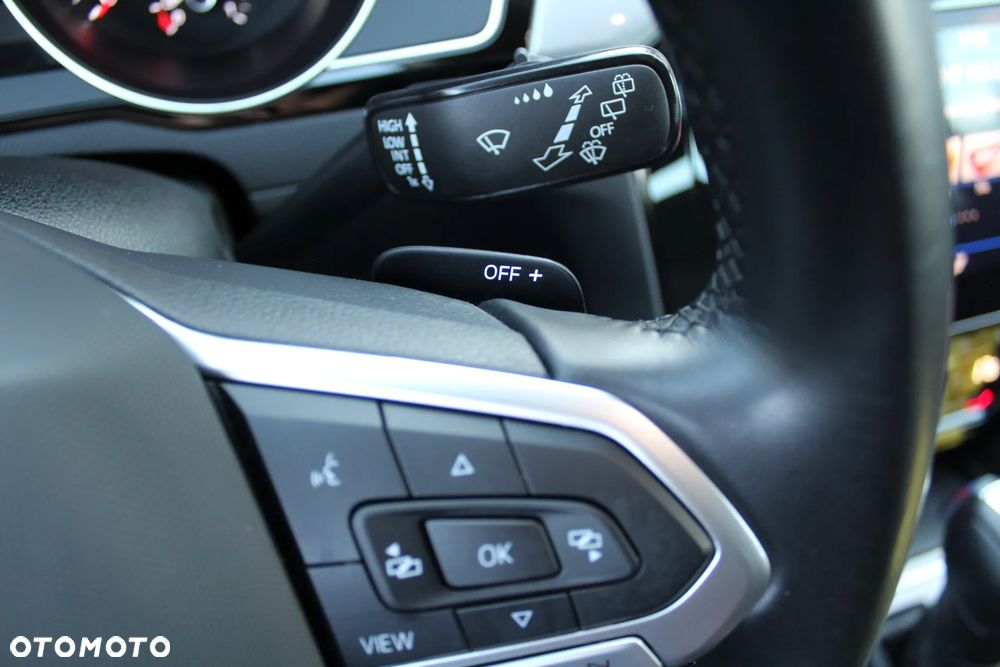 Volkswagen Passat 2.0 TSI Business DSG - 38
