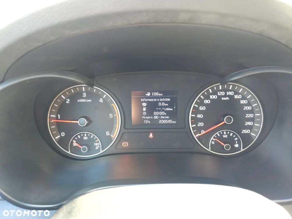 Kia Optima - 12