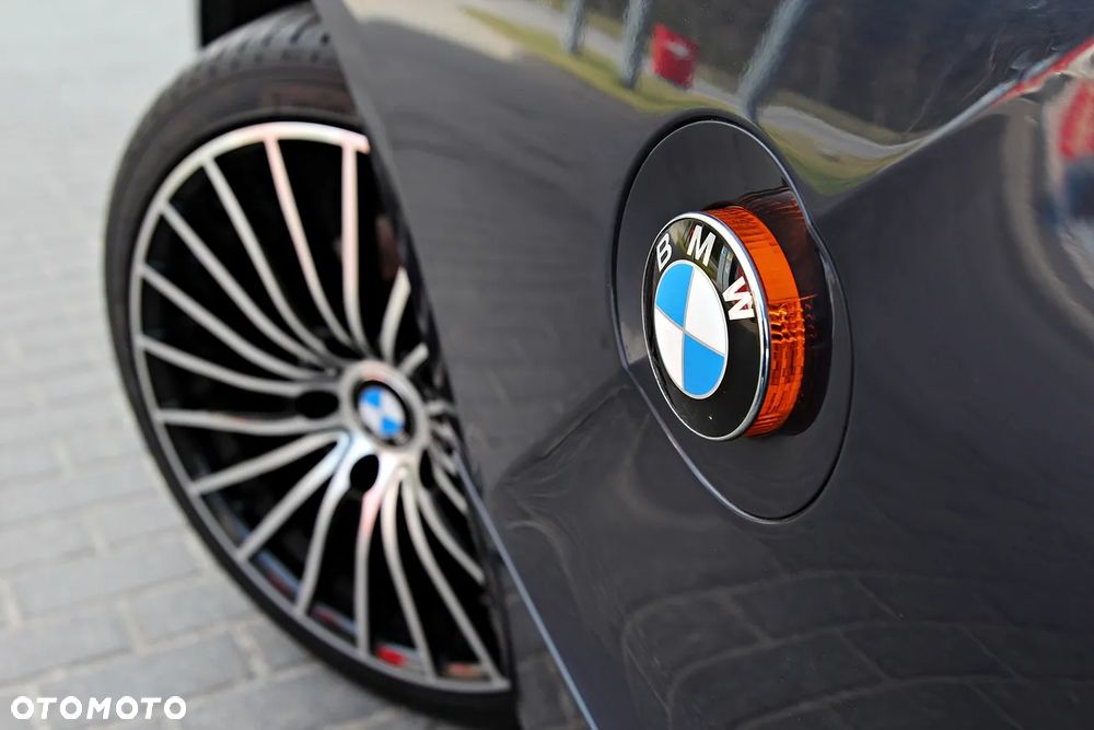 BMW Z4 2.2i - 26