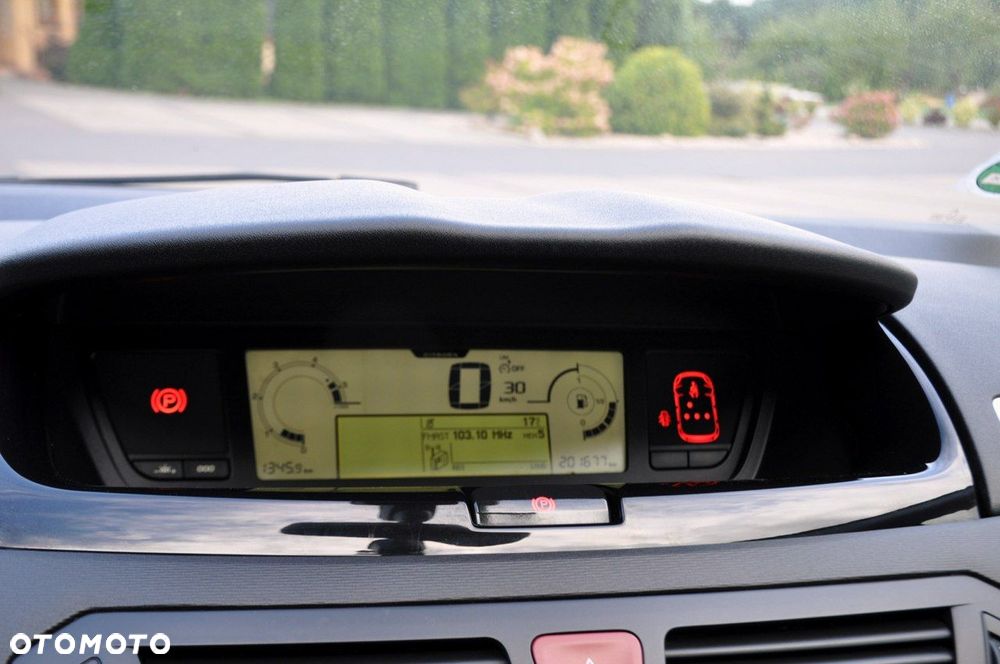 Citroën C4 Grand Picasso - 33