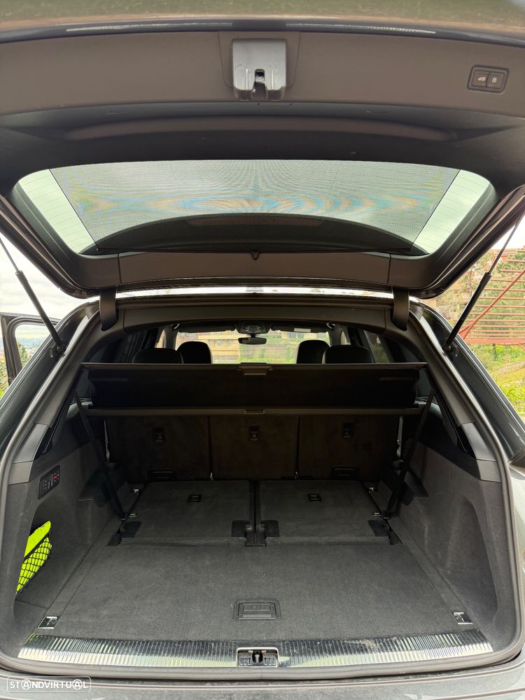 Audi Q7 3.0 TDI quattro S-line Tiptronic 7L - 16