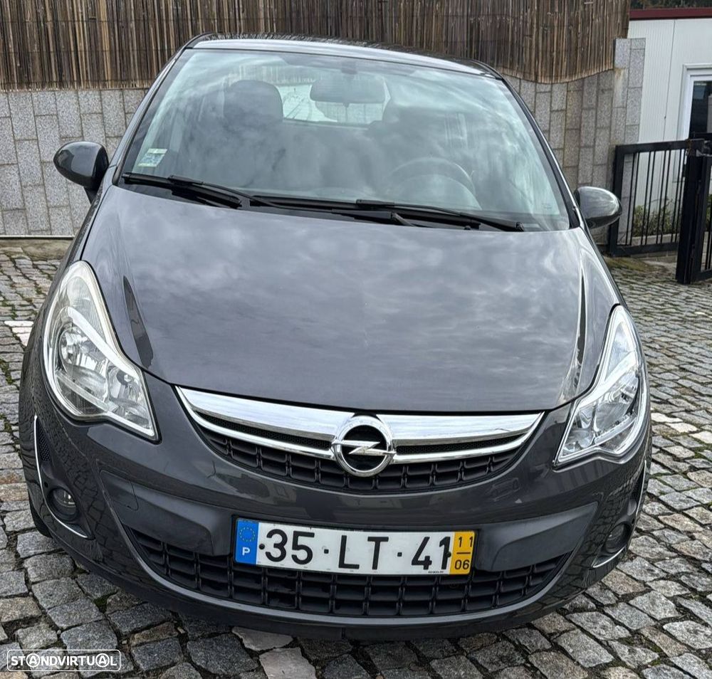 Opel Corsa 1.3 CDTI Cosmo - 2