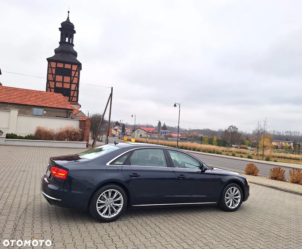 Audi A8 4.2 FSI L Quattro - 4
