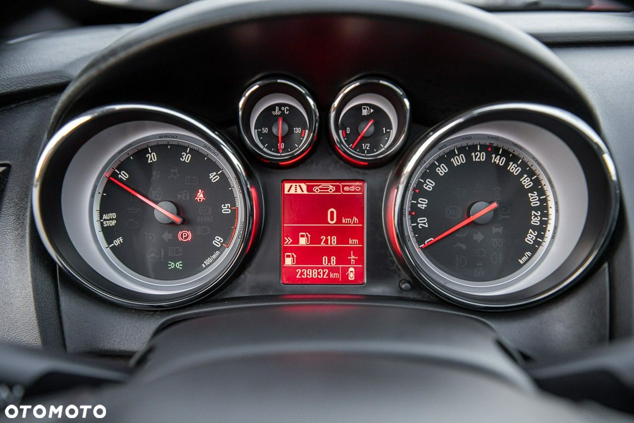 Opel Astra GTC 2.0 CDTI BiTurbo ecoFLEX Start/Stop - 28