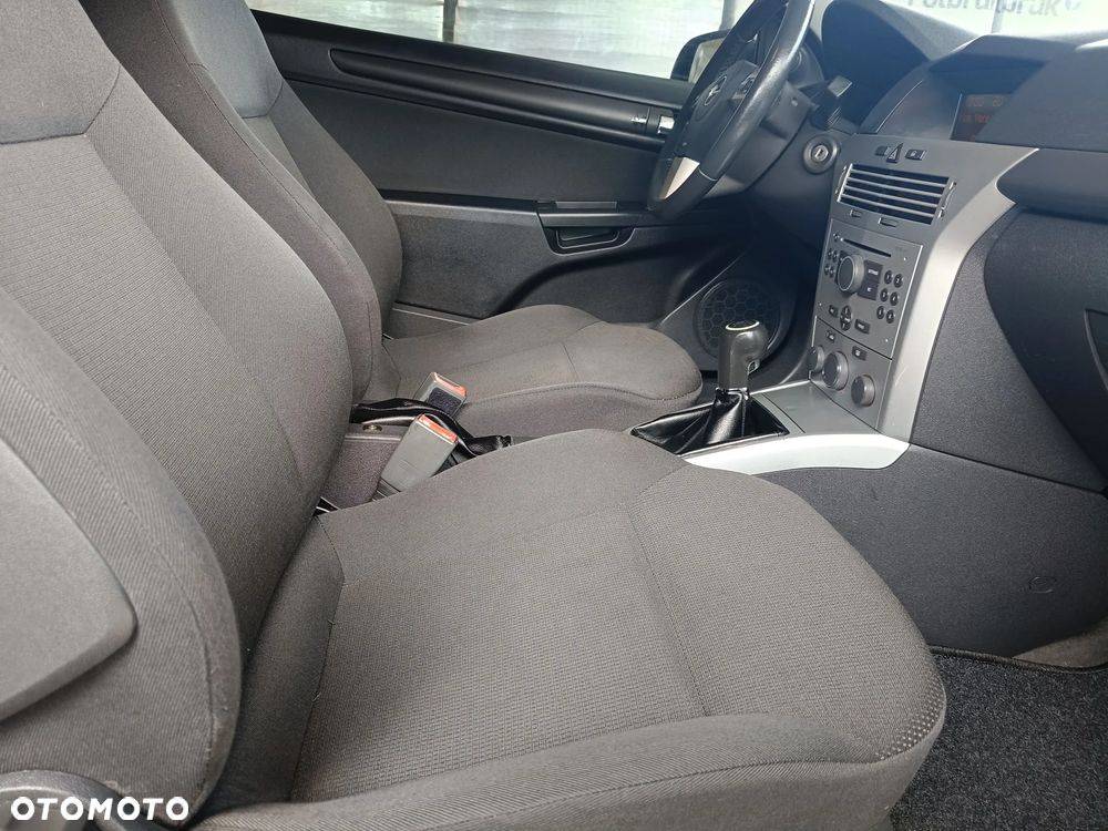 Opel Astra - 10
