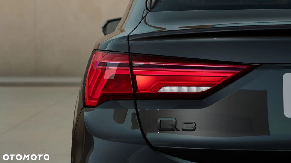 Audi Q3 Sportback - 8
