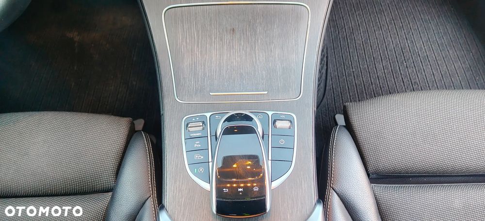 Mercedes-Benz Klasa C 220 d 9G-TRONIC - 15