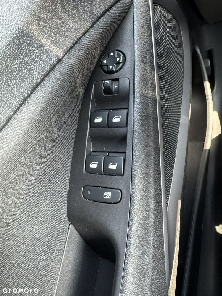 Opel Crossland 1.2 T Edition - 24