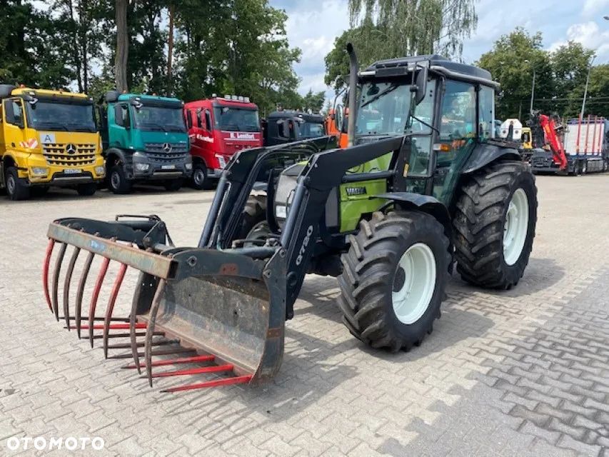 Valtra Valtra 900-4 4x4 - 3