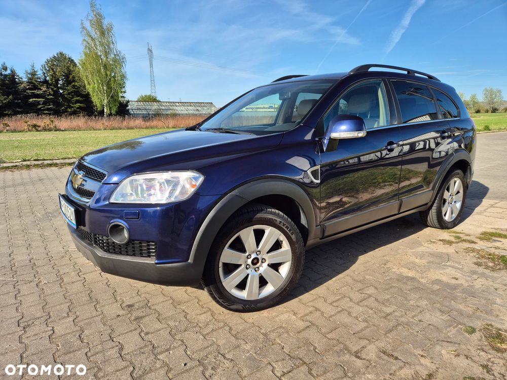 Chevrolet Captiva 2.0 d High - 17
