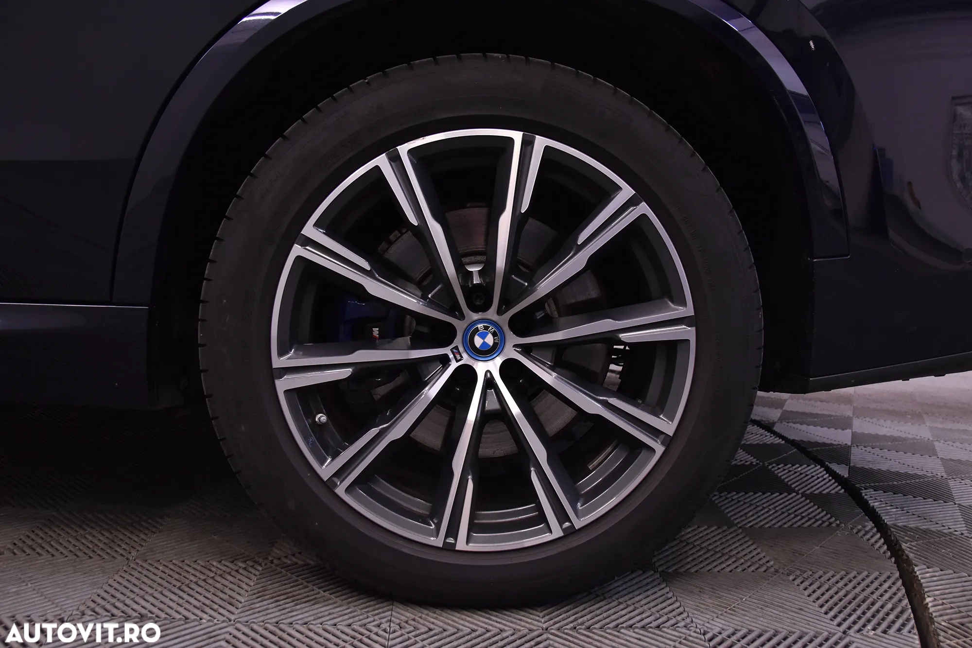 BMW X5 xDrive45e AT PHEV - 13