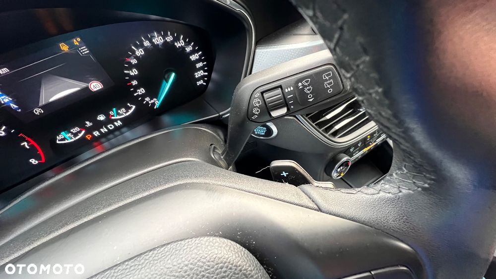 Ford Focus 1.0 EcoBoost Hybrid ACTIVE DESIGN - 15