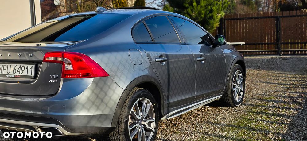 Volvo S60 T5 AWD Summum - 8